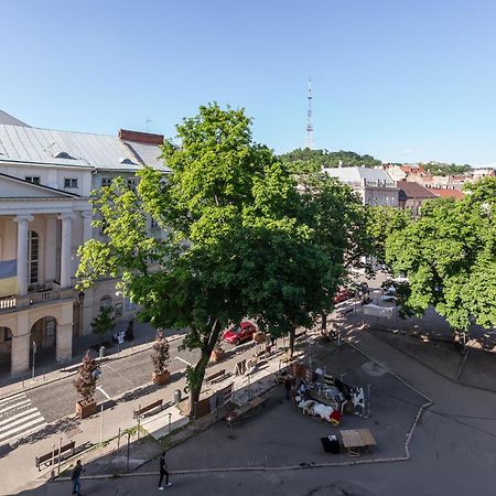 Квартира Віп В Центрі На Вулиці Проспект Свободи 22 Біля Оперного Театру Біля Вернісажу リヴィウ エクステリア 写真